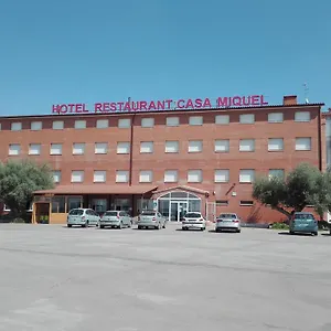 hotel-restaurant-casa-miquel.catalonia-hotels.com/